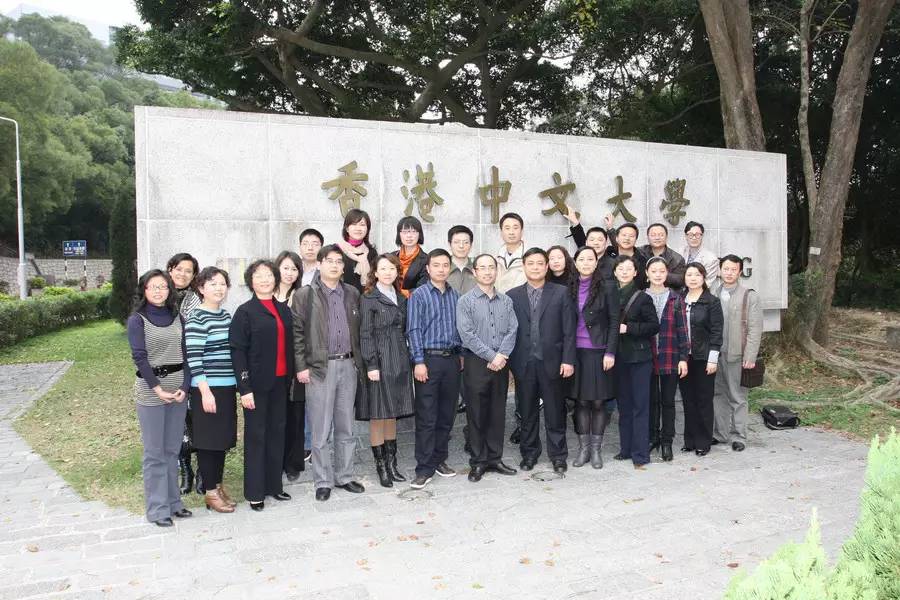 走进小学向着梦想出发,朝阳小学向快乐出发