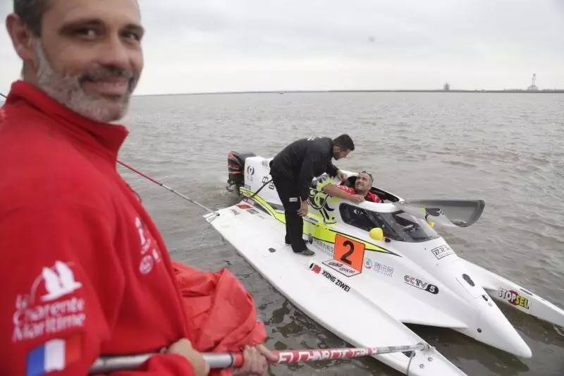 哈尔滨赛艇比赛,f1世界锦标赛阿布扎比