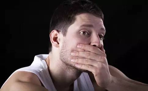 男人疑惑不解的行为,男人的疑惑发言