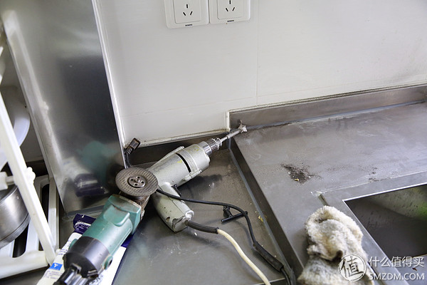 小厨房放集成灶冰箱洗碗机,小厨房如何装洗碗机和冰箱