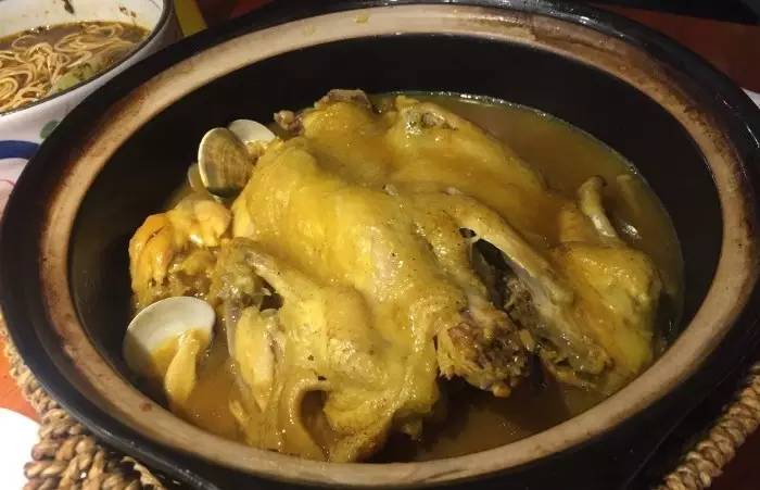 吃货福利|抢先曝光！三号线地铁沿线的美食够你吃一天！