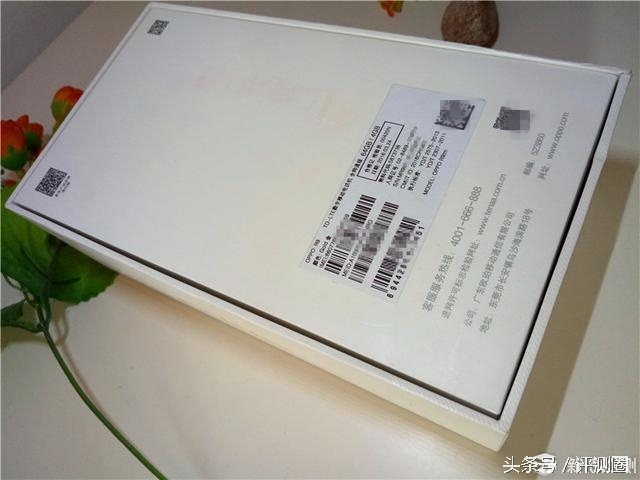 一代最经典的oppor9手机,充电快的oppo手机推荐