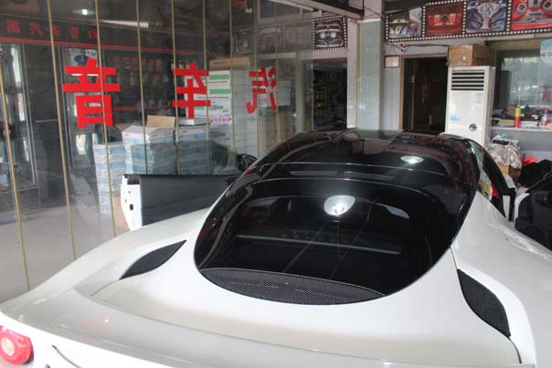 武汉汽车贴太阳膜,武汉汽车贴内饰膜