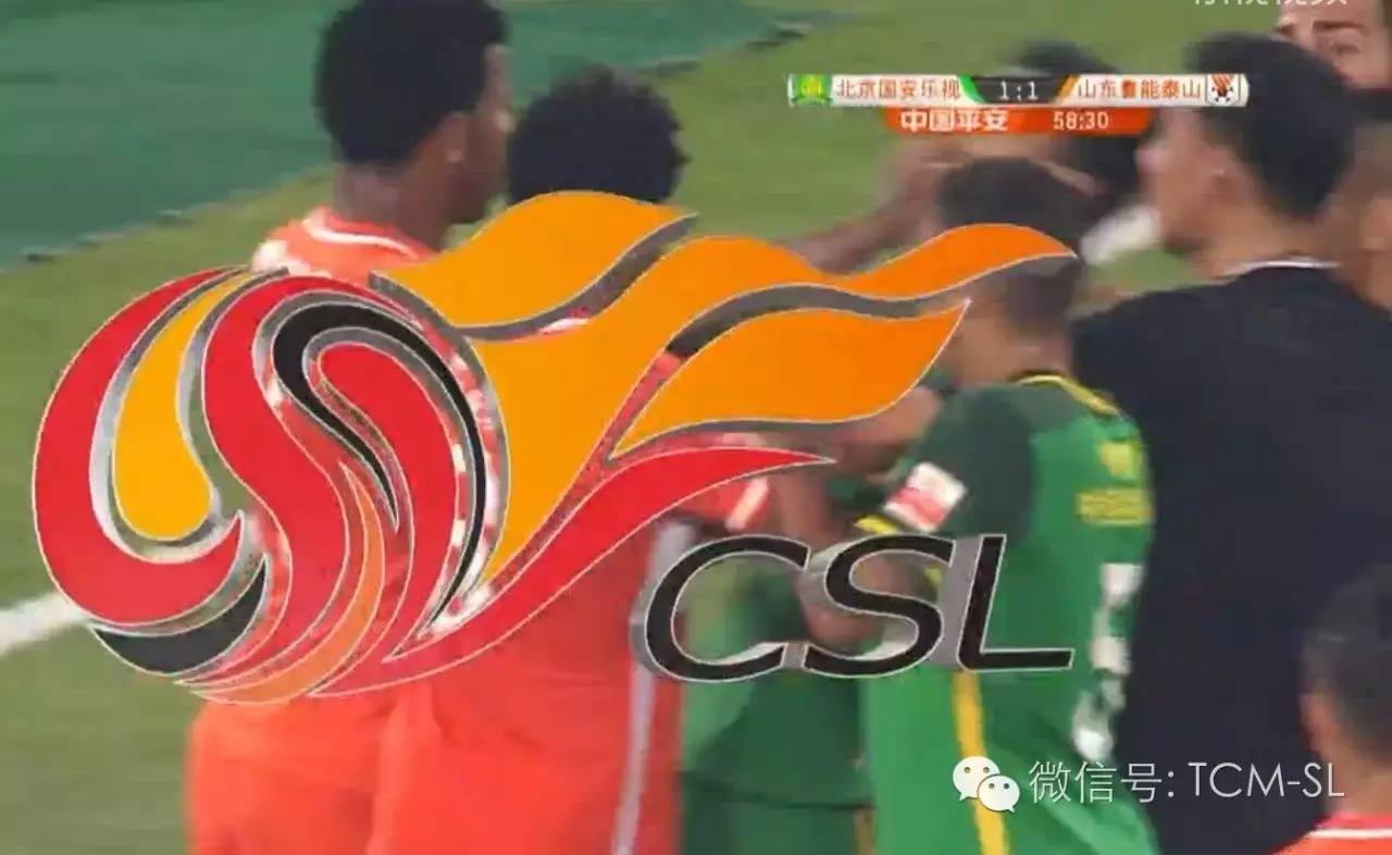 主裁判怎么和球员沟通,球员冲突裁判为什么不会阻止