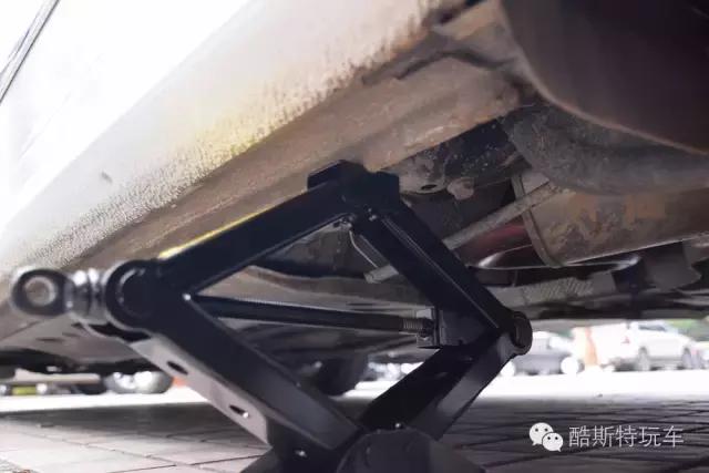 2018款速腾豪华版如何换备胎,23款速腾1.5t超越版备胎怎么换