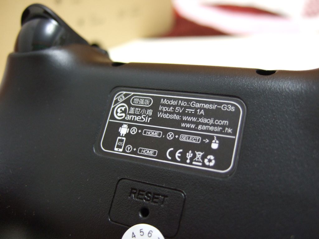 盖世小鸡手柄三代豪华版,手机游戏手柄推荐盖世小鸡