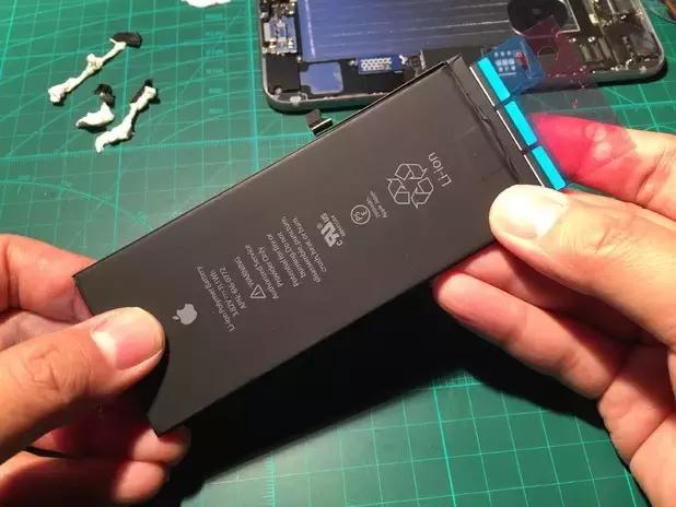给苹果6s换4000毫安电池,iphone6plus更换电池
