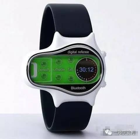 足球比赛裁判用什么手表,足球裁判必备腕表