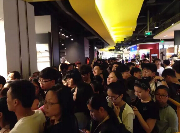 阿迪暗藏玄机,阿迪出奇制胜