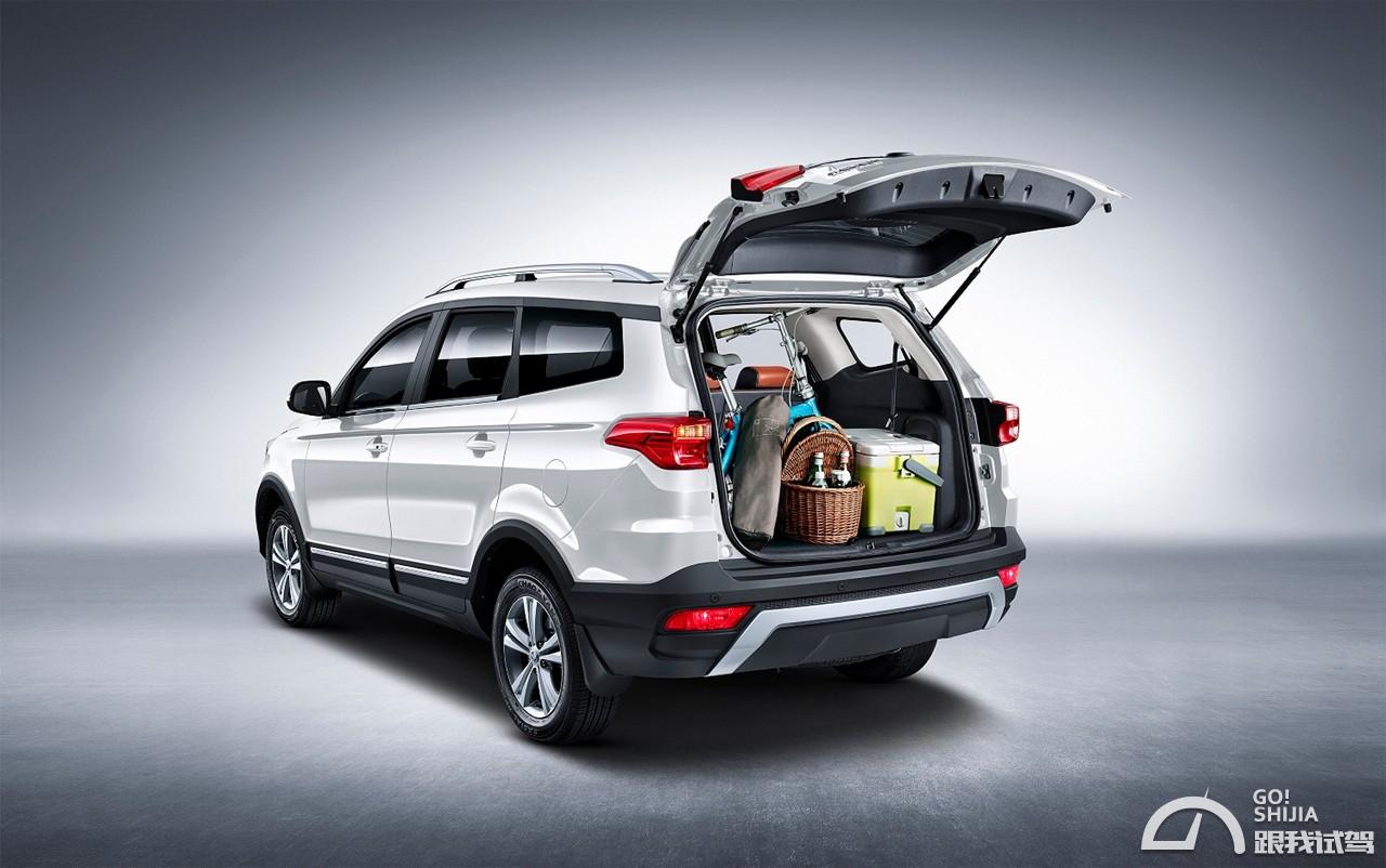 北汽幻速7座suv4万左右,北汽幻速s3七座落地价多少钱