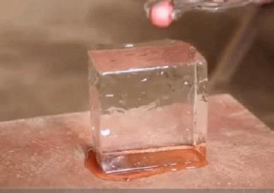 动态图：这玩意射一发可以毁灭一座城市