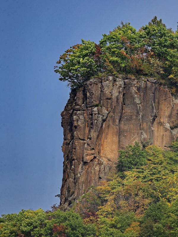 吉林白山附近有什么风景区,吉林有山有水的旅游景点