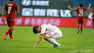 国足4比0胜泰国足球比赛,泰国国足延续最强阵型