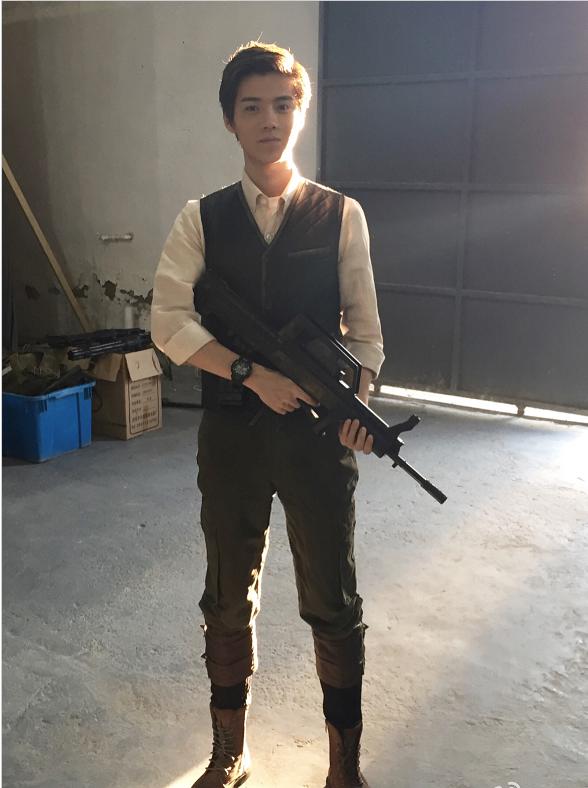 鹿晗为什么当上明星,鹿晗为什么是京圈太子