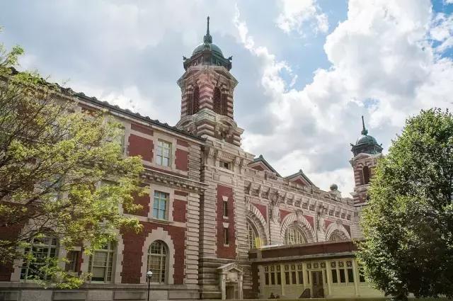 远方除了雪山还有诗一样的风景,远方除了诗还有什么