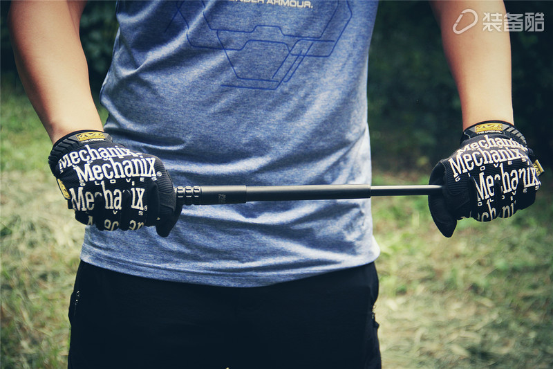 如何成为户外有范儿的男人，特工*棍甩**使用测评