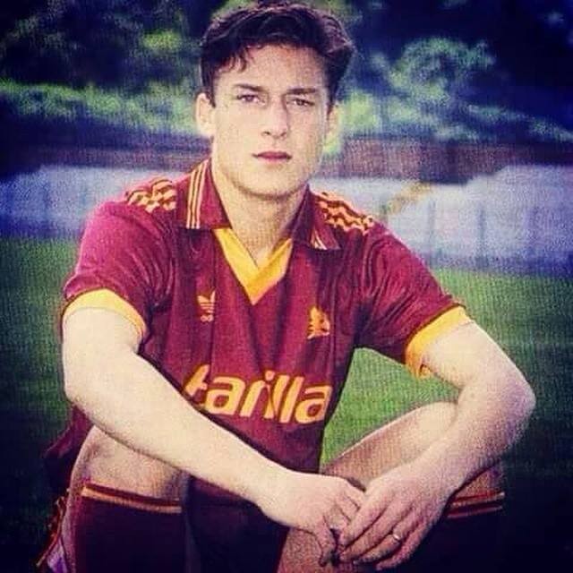 罗马队服托蒂,罗马球衣米兰