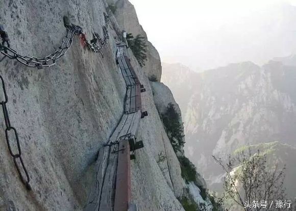 华山长空栈道腿软集锦,华山最刺激的台阶