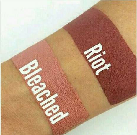 想要口红不掉色怎么定妆,想要口红更滋润