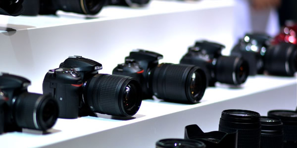 中国十大摄影器材品牌,摄影器材什么品牌好