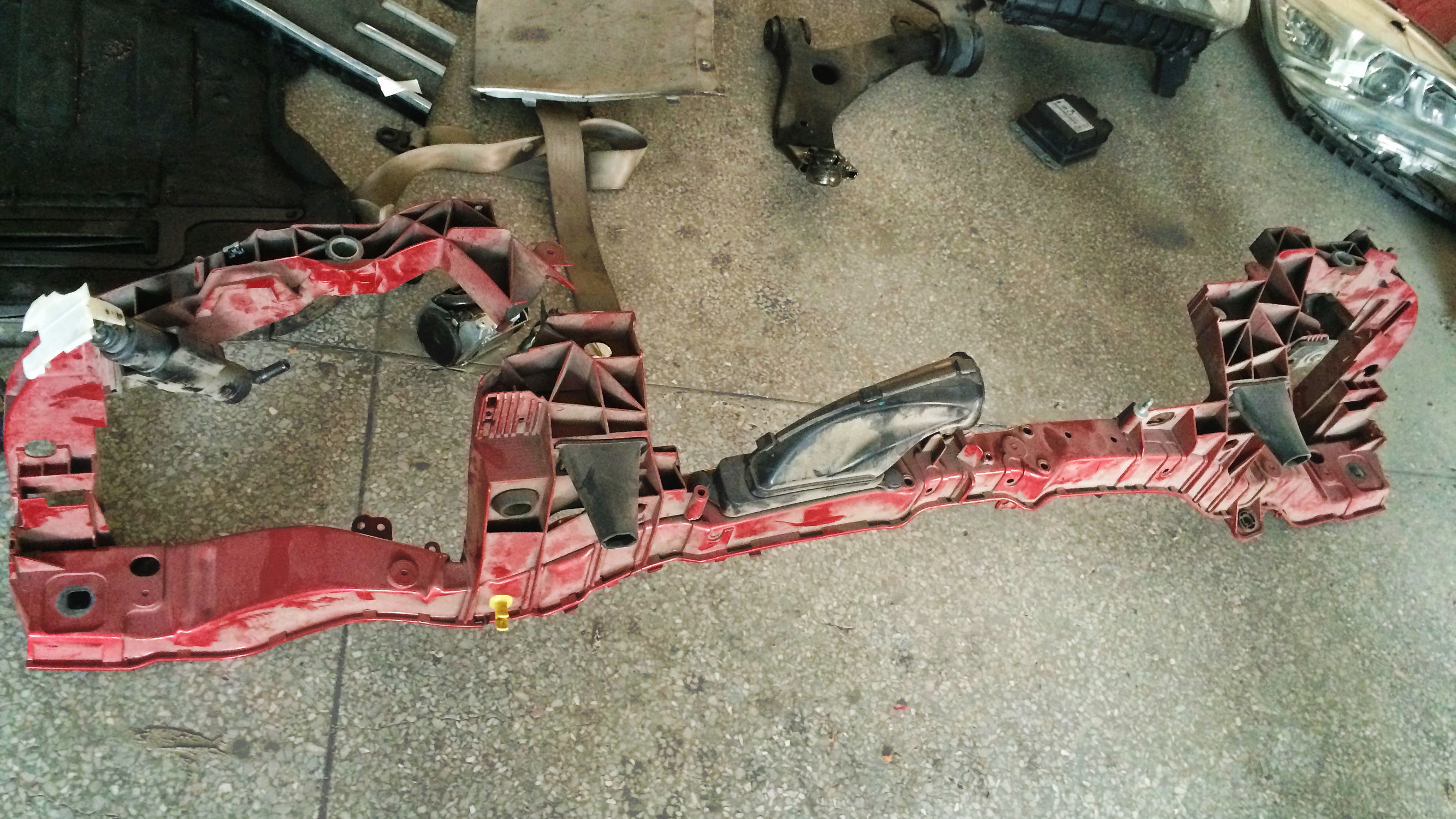 车辆违停被拖走怎么处理,车辆被担保公司拖走如何处理