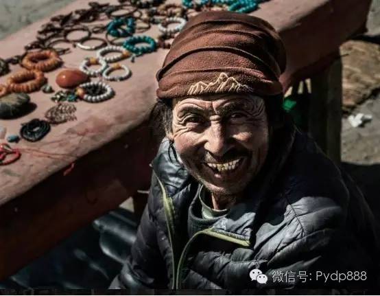 放量下跌量价背离意味什么,死亡成交量的意思