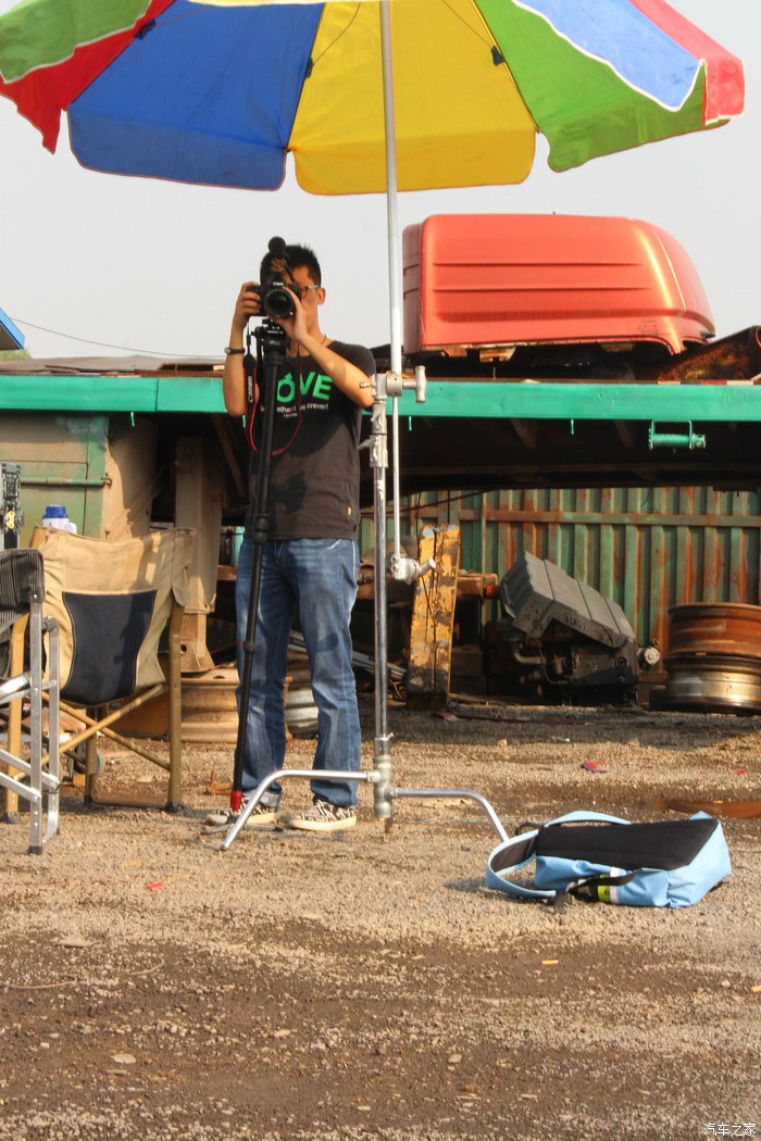 圆梦ING陪老爸赴唐山感受《圆梦威利斯》拍摄