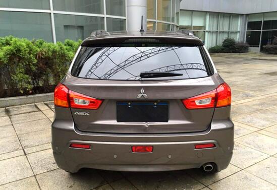 三菱劲炫新款9万,14万左右的劲炫