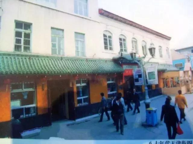 我叫大连，你也可以叫我滨城，这是我的最新简历，请收好！