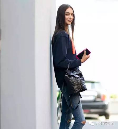 出门旅行比较轻的双肩包,出门玩的双肩包推荐