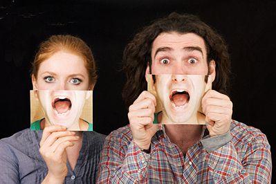 嗓子痒嗓子疼一招搞定,老是嗓子干痒咳吃什么药