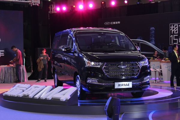 江淮瑞风MPV落地价,江淮瑞风9座m4商务车最新款