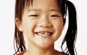 宝宝龋齿可能引发全身性疾病,妈妈必须知道的0~6岁牙齿护理