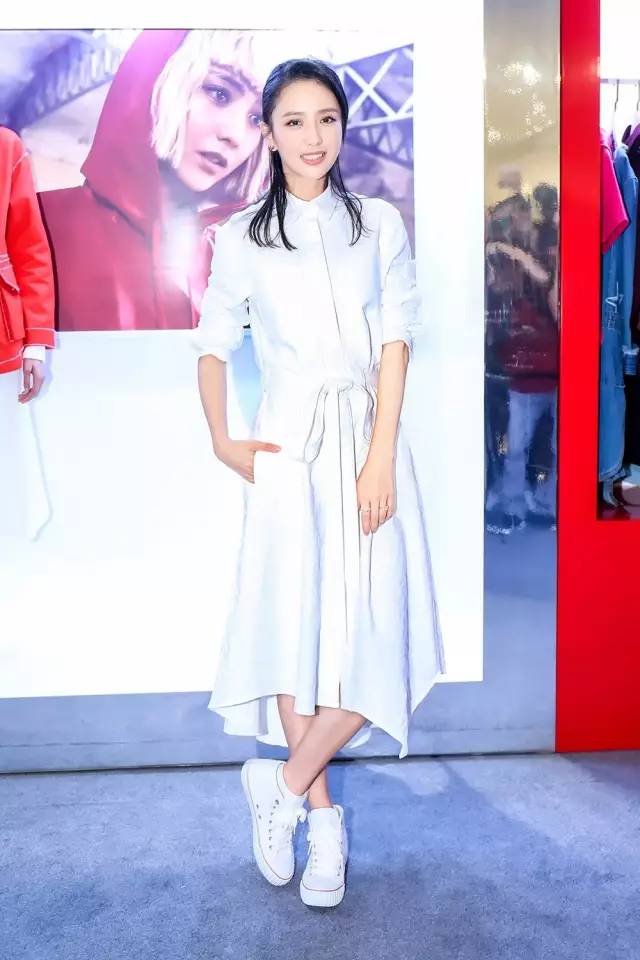 丫丫佟丽娅红毯,丫丫佟丽娅的各种造型美翻众人