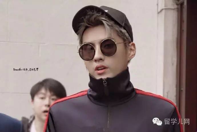 浠垮鏄庢槦鍑鸿,浠垮鍑鸿