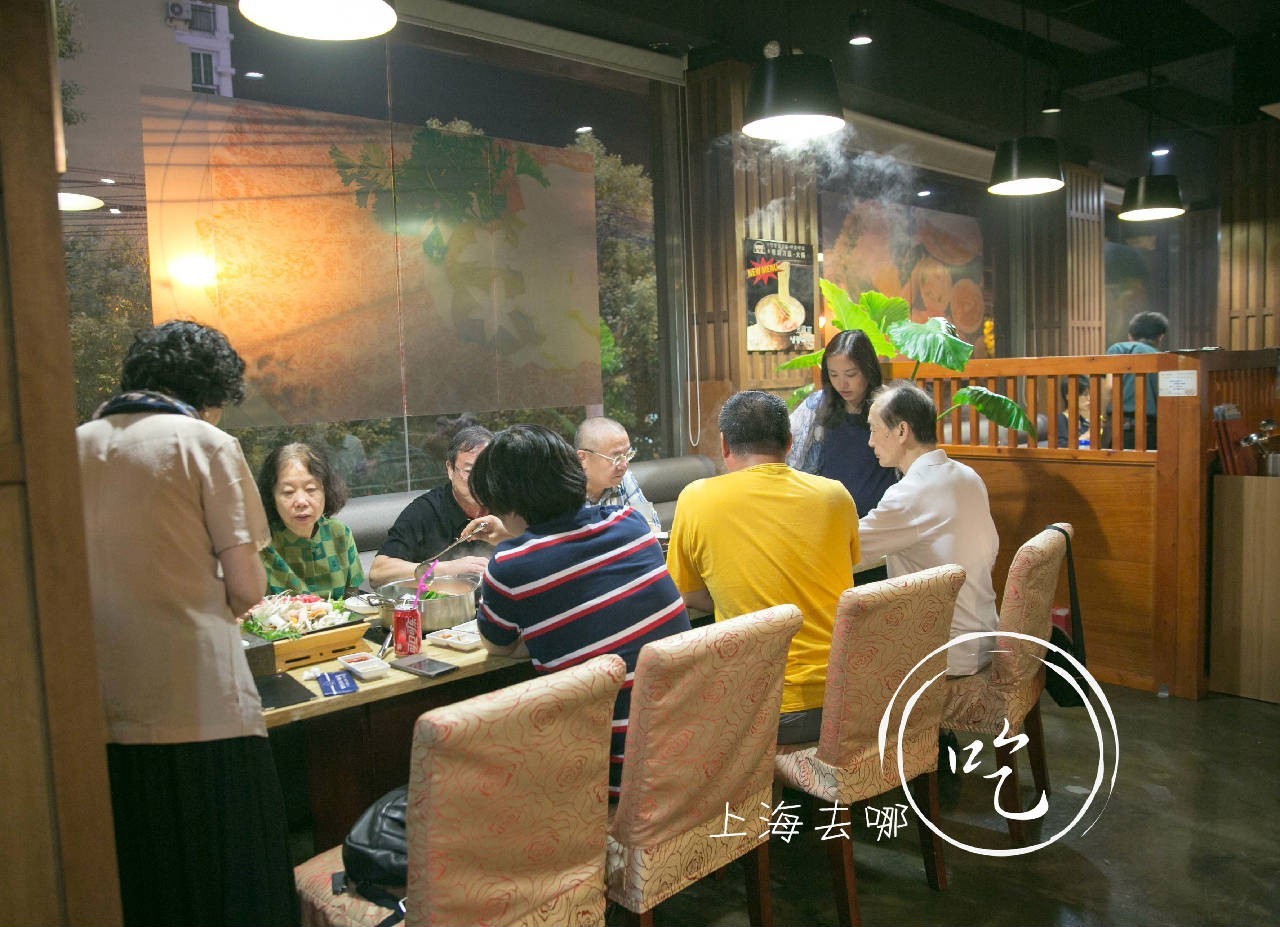 这家隐秘的韩料小店，仅靠5道菜就获得五星好评！还成了韩国人的深夜食堂！