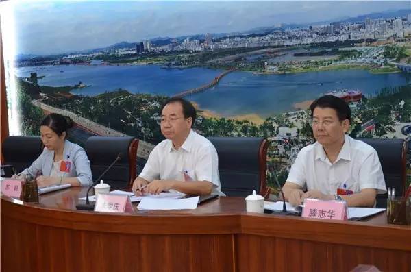 快来听一听人大代表如何评价梧州中院工作报告