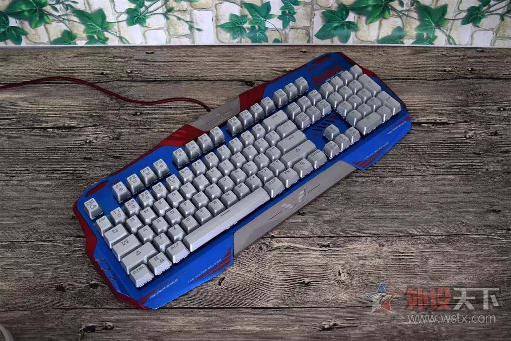 烧友拆解美队也逃不出我的魔掌宜博美队版拆解