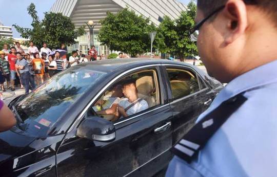 一周小锅烩|“道德鸡汤”是个好东西，可不要贪杯