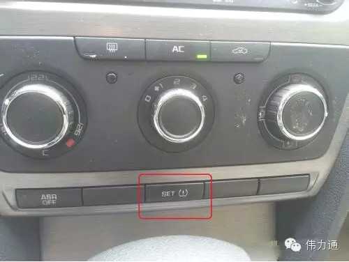 胎压监测灯亮怎么消除标志,胎压监测灯亮了你该这样正确操作