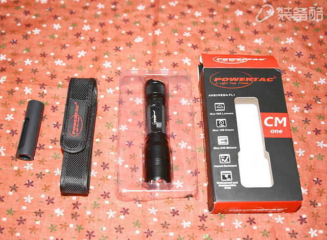 PowertacCM-one手电筒是装备中的酷