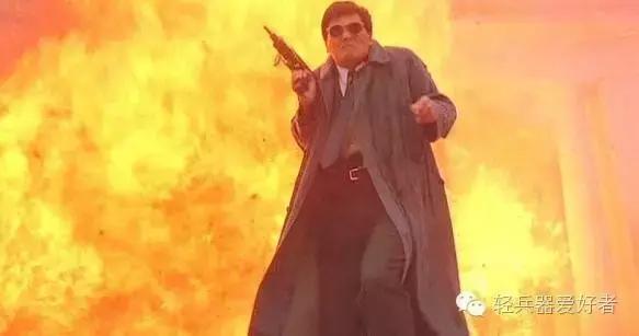 英雄本色系列中的各色轻武器,盘点英雄本色名场面