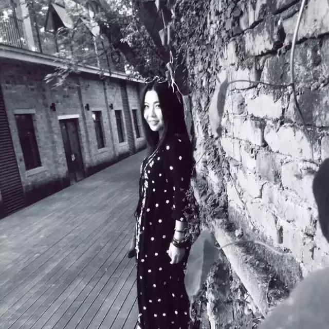 衣帽间藏着生活态度,你的气质里藏着你穿过的衣服