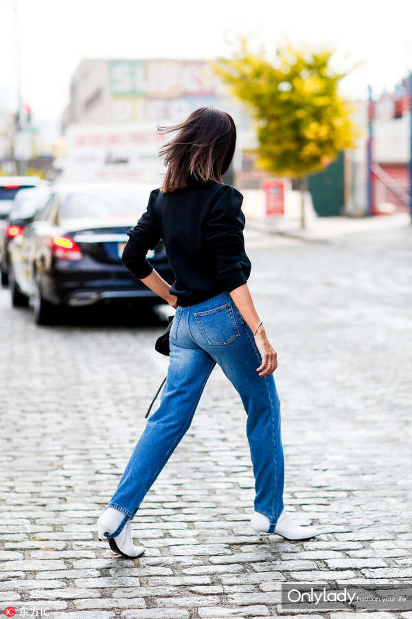 最会穿|90年代风靡全国的踩脚裤又流行回来了