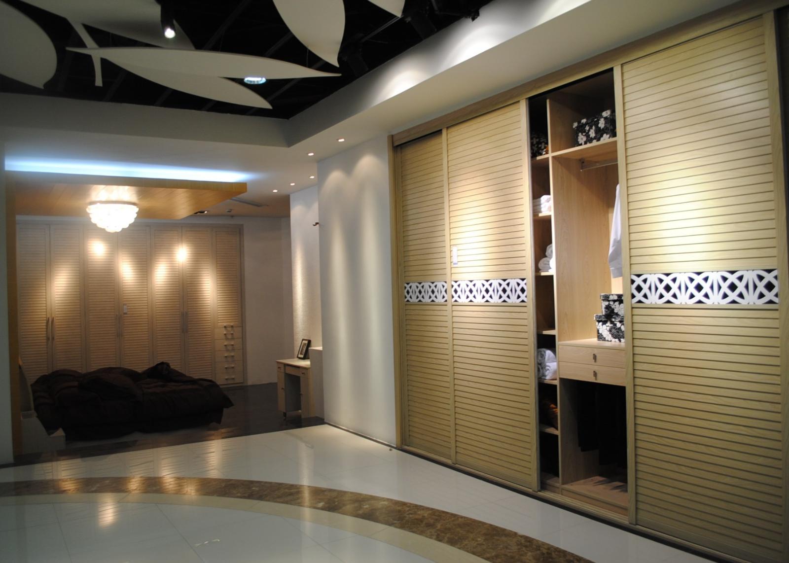 桔家定制衣柜十大品牌,定制衣柜十大品牌板材