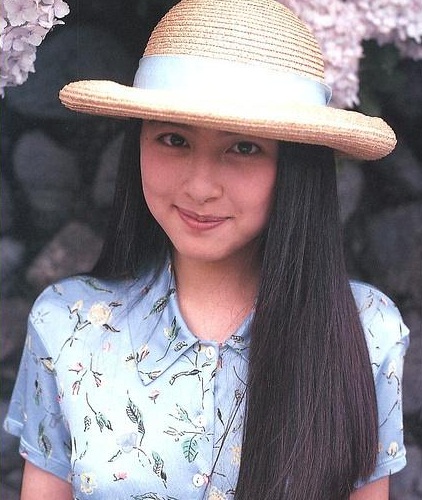 陪女客户旅游错发照片给妻子，我连夜回家坦白真相