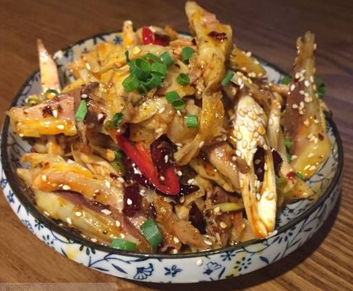 西安城墙从哪道门出去有美食街,西安城墙有个当地美食像肥肠一样