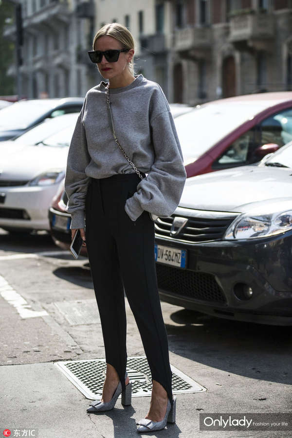 最会穿|90年代风靡全国的踩脚裤又流行回来了