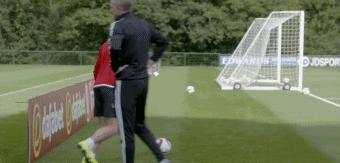 看看各路大神的逆天操作,各个球星技术动作gif