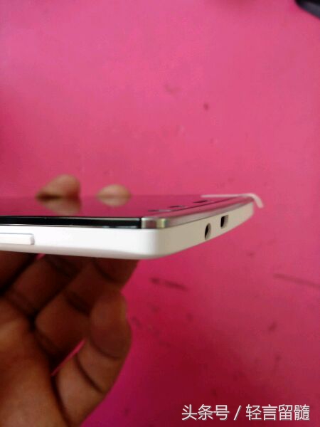 300块钱买一部好手机,先锋m1报价